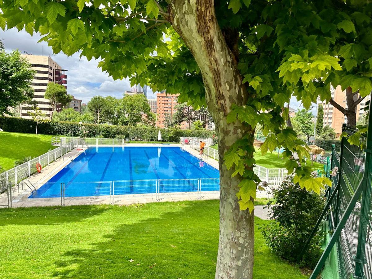 Apartamento De Diseno En Arturo Soria Madri Exterior foto
